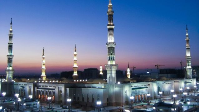 آداب زيارة المسجد النبوي الشريف وزيارة قبر الحبيب صلى الله عليه وسلم